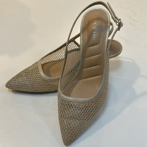 Kelly & Katie Zaylee Slingback Pump, Gold metallic mesh sz 7.5